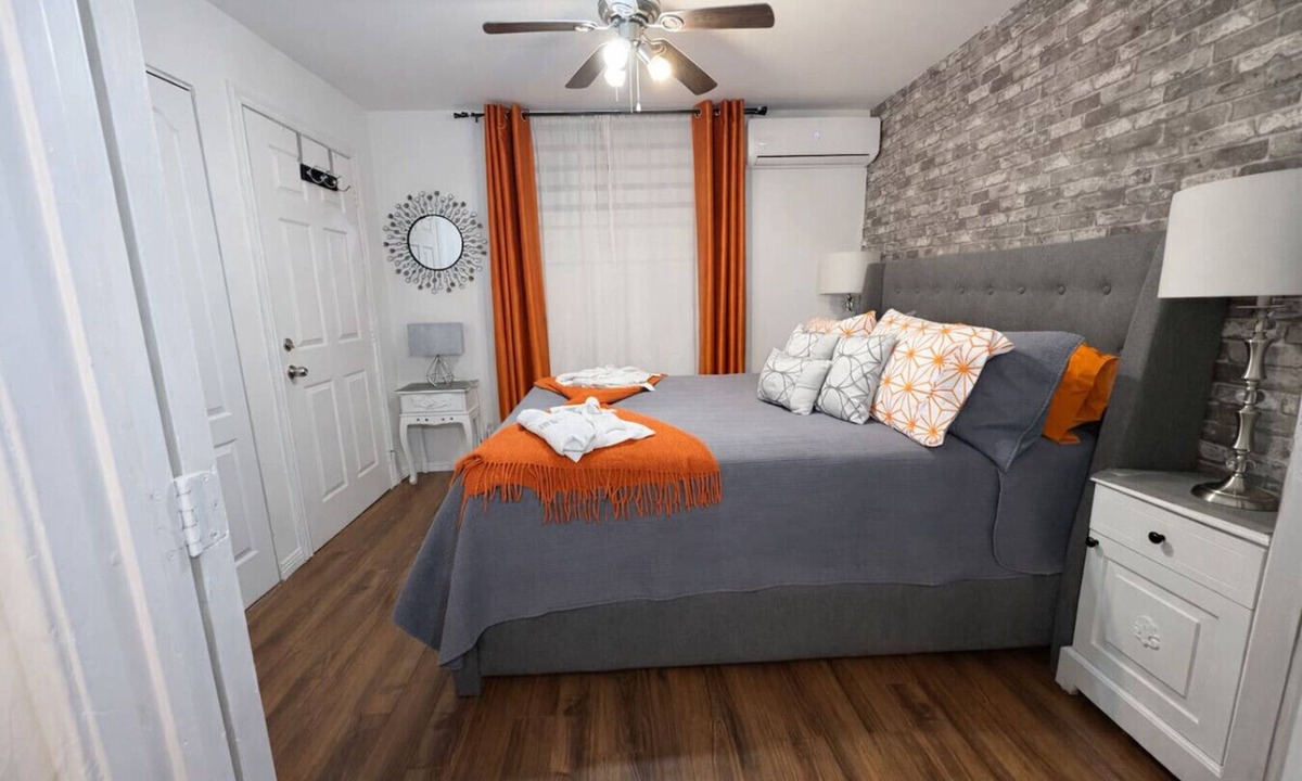 Tetreaultville Apartment | Cozy & Affordable Montreal 1BR Getaway
