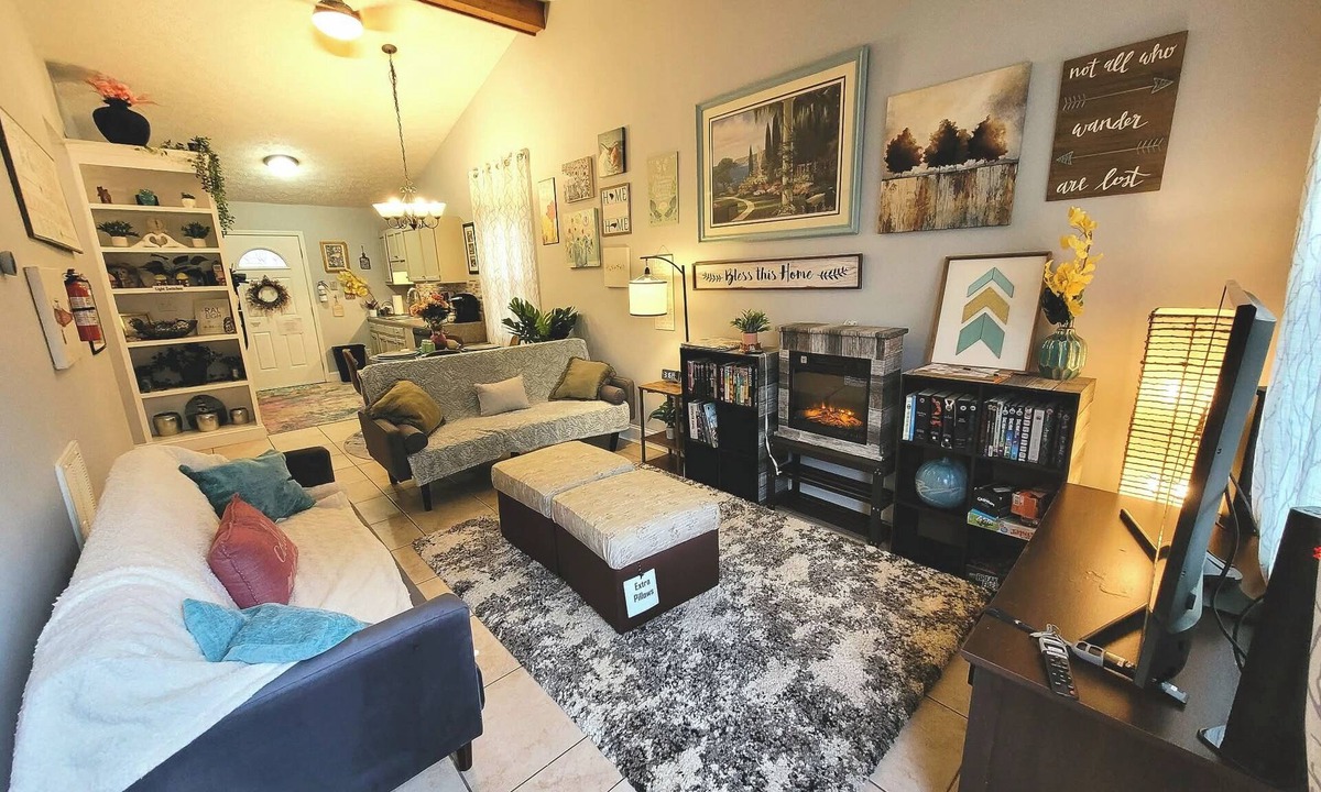 Northeast Raleigh House | Cozy and Bright Retreat Near Raleigh Hotspots