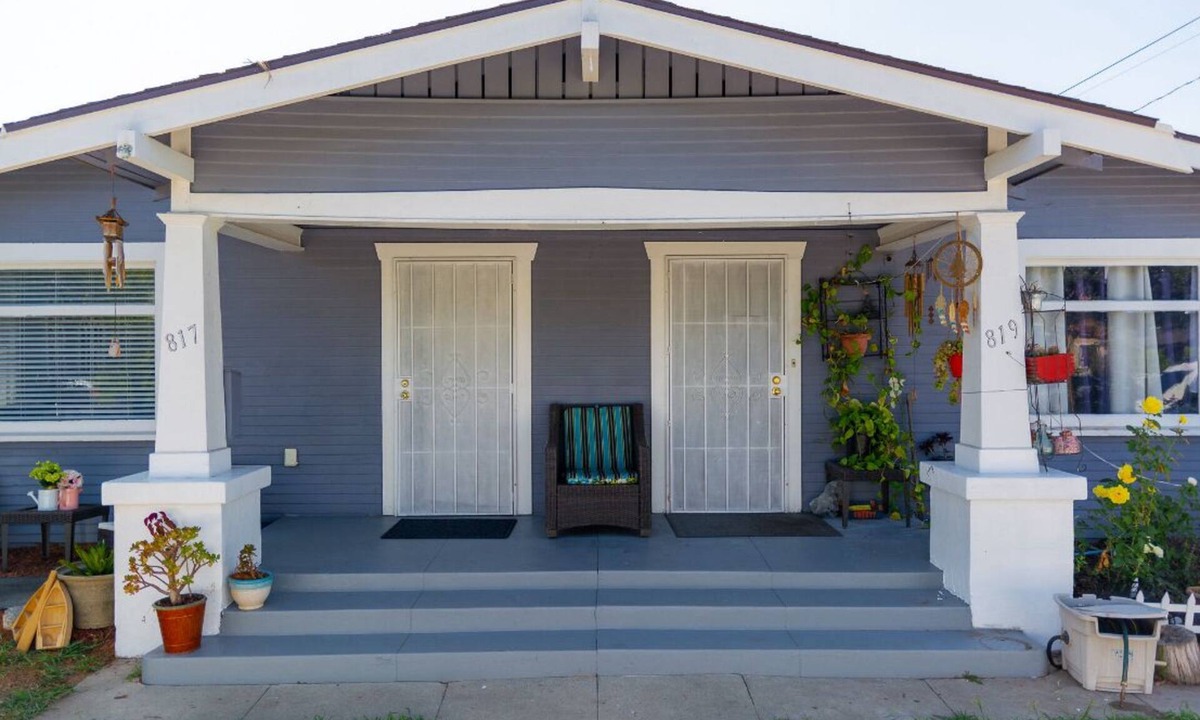 Eastside Apartment | Cozy and Peaceful Get-a-way Home