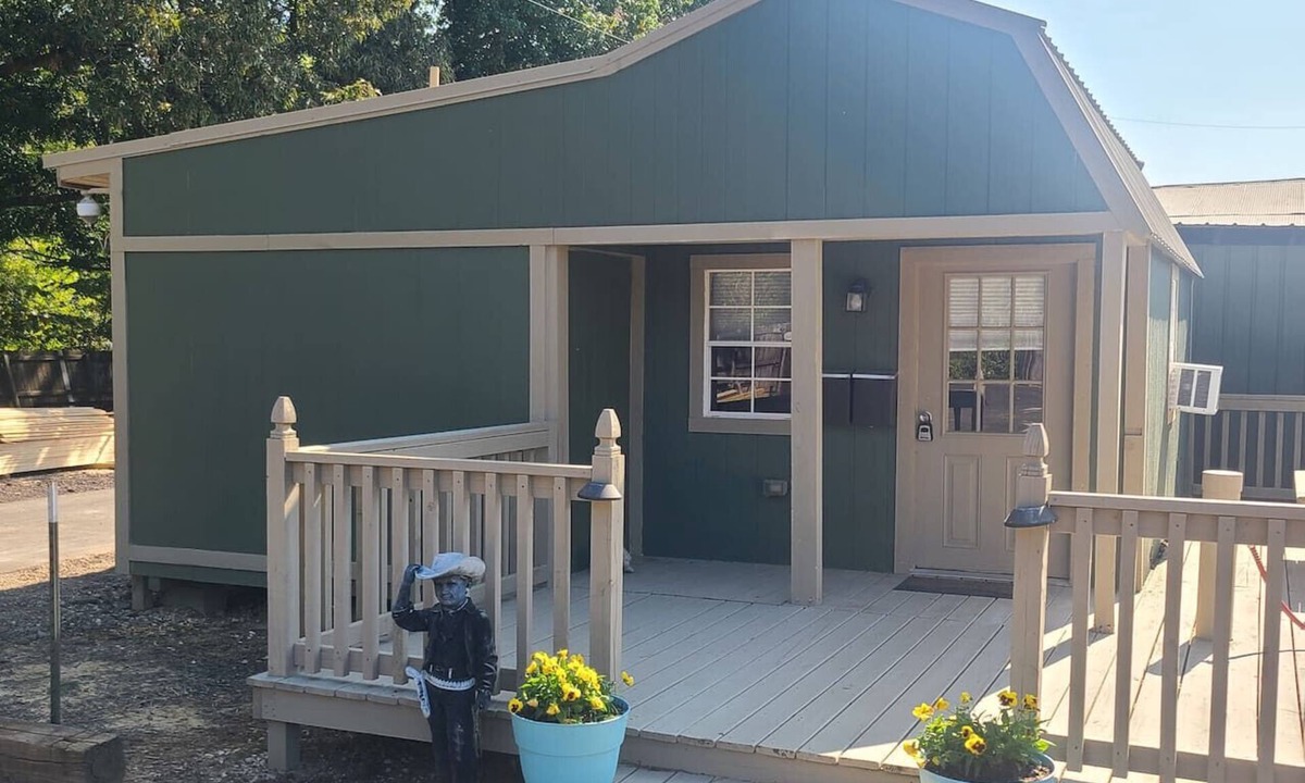 Atoka House | Cozy and Quiet Tiny Home