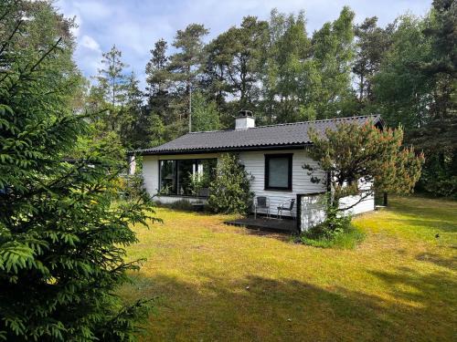 Hojby House | Cozy And Updated House On Large Private Lot