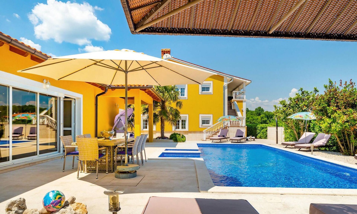 Marceljani Apartment | Cozy apartment in Labin with WiFi