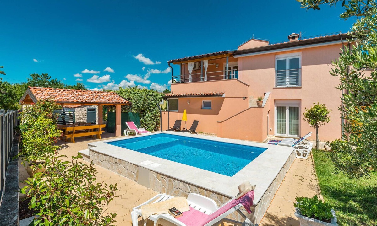 Zbandaj Apartment | Cozy apartment in Porec