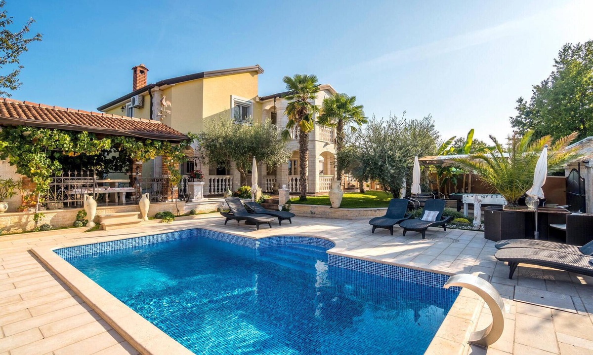 Antonci Apartment | Cozy apartment in Porec with WiFi