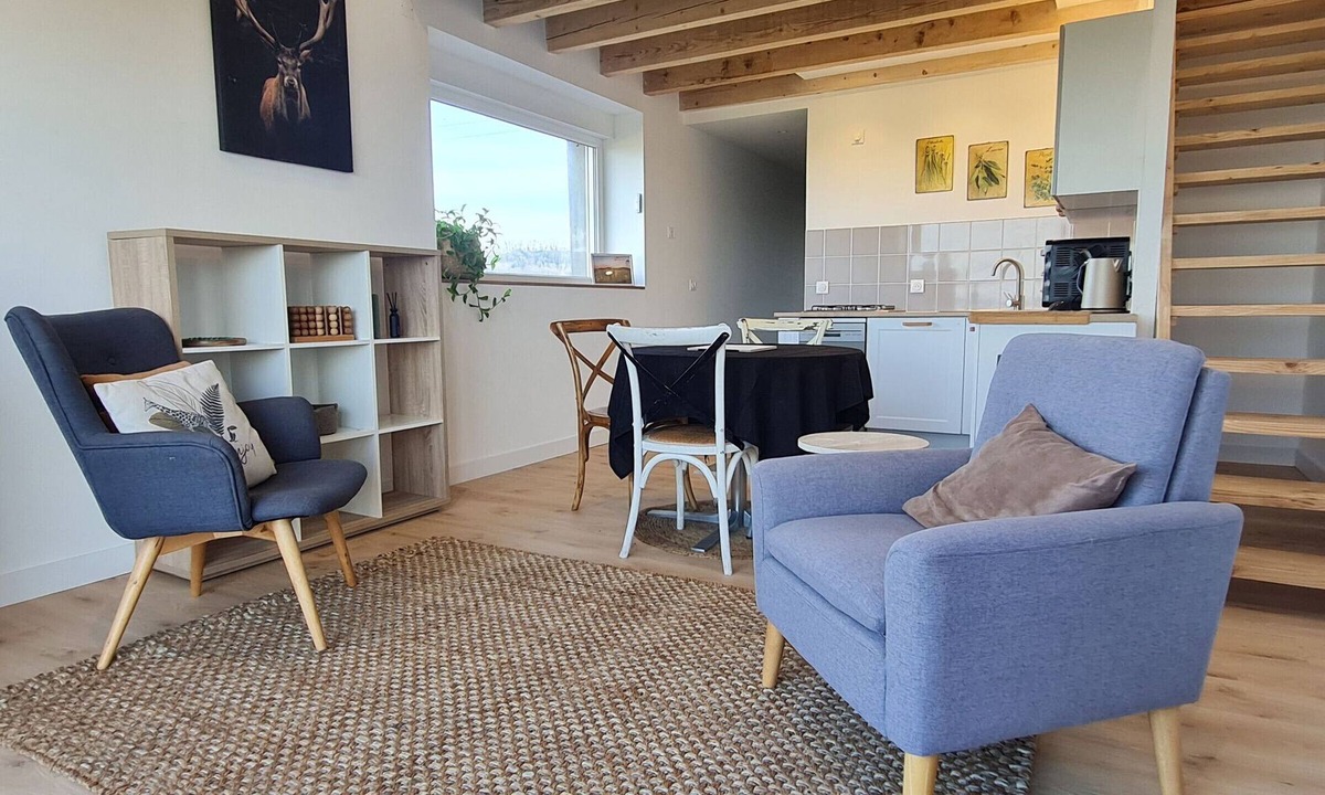 Vaudemont Apartment | Cozy apartment in Vaudémont with private parking