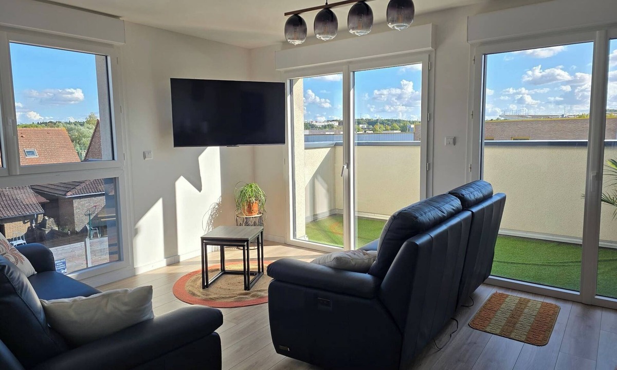Longuenesse Apartment | Cozy apartment near and Auchan