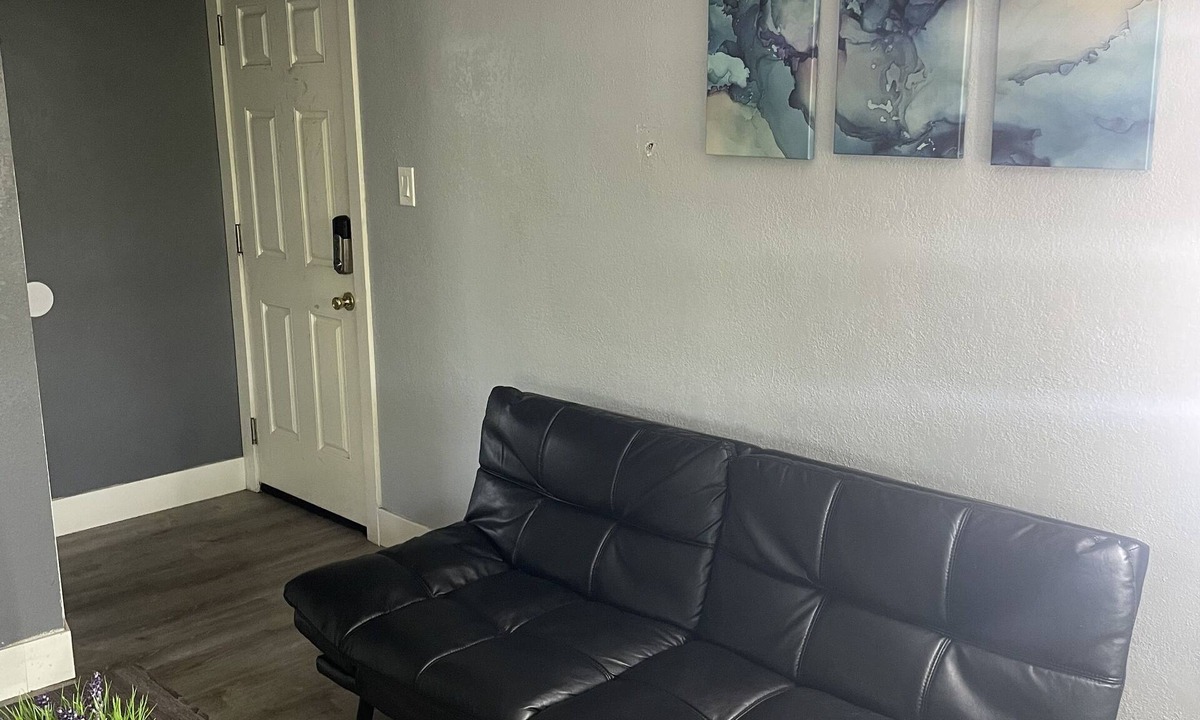 North Oak Park Apartment | Cozy Apartment Near Downtown Sacramento!
