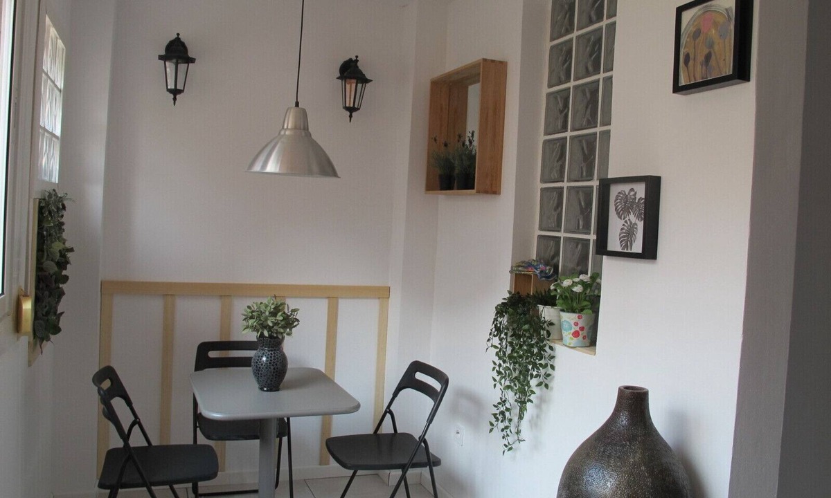 Sant Adria de Besos Apartment | COZY APT. NEXT TO BEACH AND 14 MIN. TO CATALONIA SQUARE