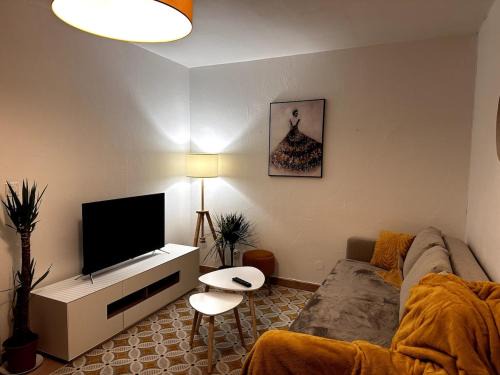 Miplaine Apartment | Cozy atmosphere 4pers near Eurexpo GroupamaStadium