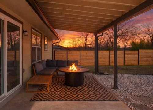 North Austin Civic Association House | Cozy Austin Retreat - Mins to Q2 & The Domain