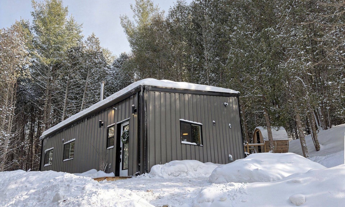 L'Amable Cottage | Cozy Barndominium Retreat | Sauna & Forest