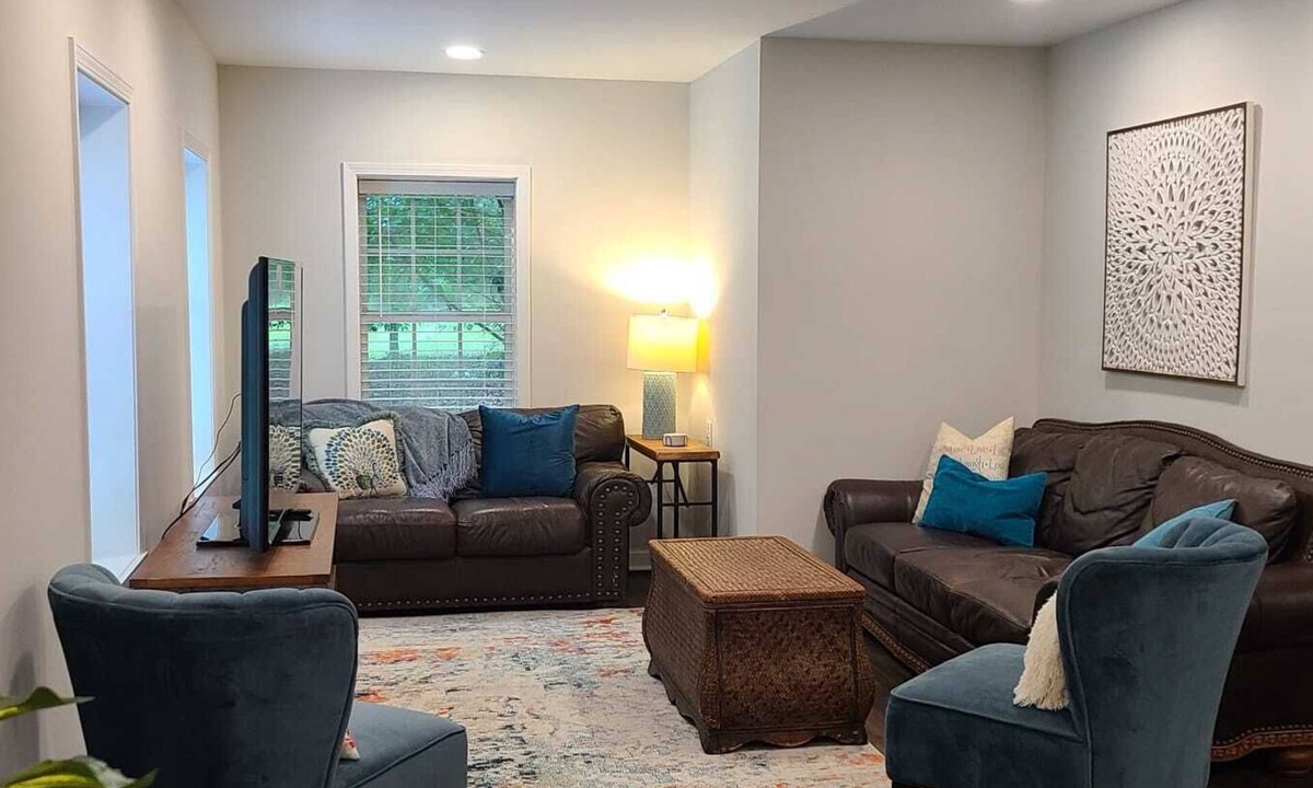 Stephens Apartment | Cozy Basement Apt, Close to Athens