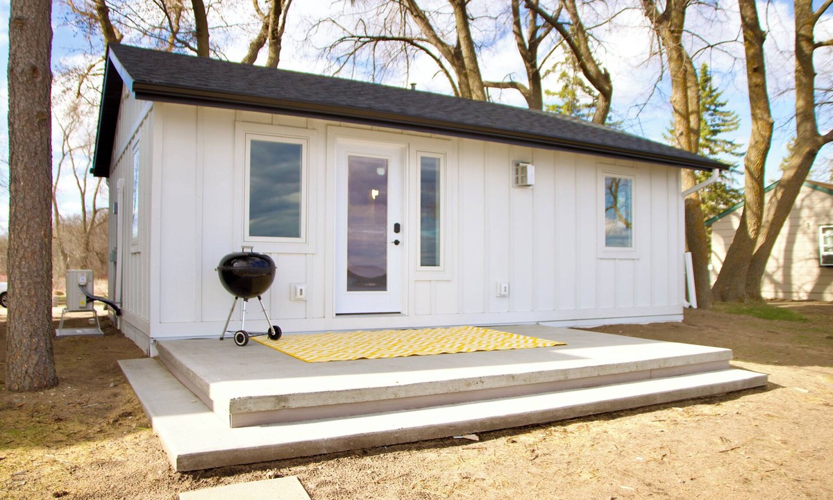 Dent Cabin | Cozy Beach Cabin