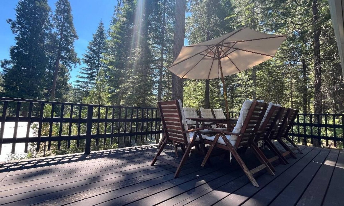 Long Barn Cabin | Cozy Bear cabin in Long Barn