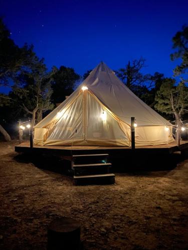 Duchesne House | Cozy Bell Tent Surrounded by Nature in Duchesne, Utah