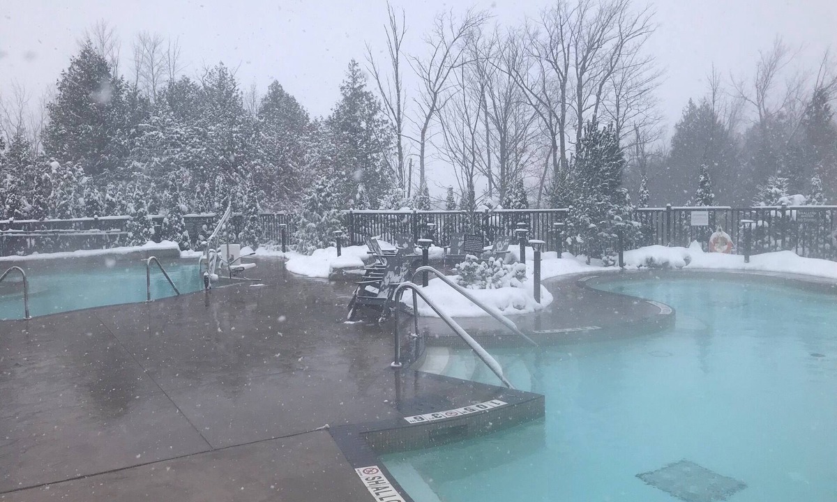Glen Huron Condo | Cozy Blue Mountain Condo -Ski, Swim, Hike, Enjoy