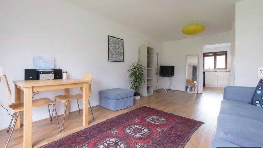 Hackney Wick Apartment | Cozy&Bright Apartment in Hackney- Easy Central London Access