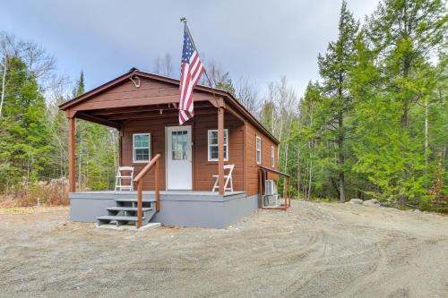 Brownville House | Cozy Brownville Cabin 2 Mi to Schoodic Lake!