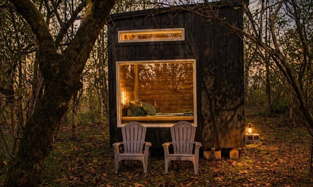 Louisville Cabin | Cozy Cabin Getaway Surrounded by Spring Fed Creeks and Pond