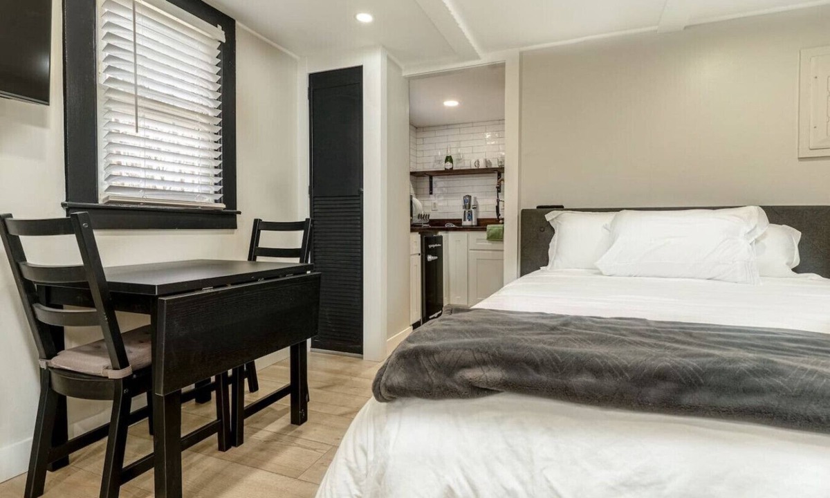 Temple Cabin | Cozy Cabin in a Rural setting #8