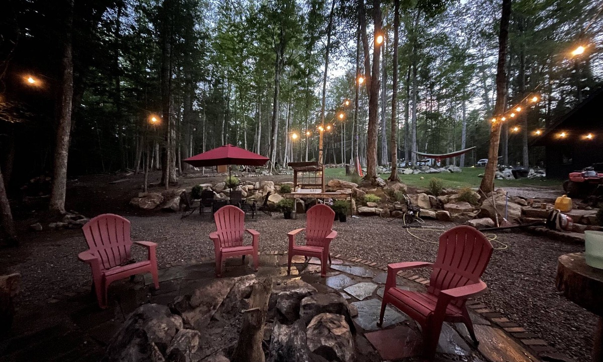 Adirondack Cabin | Cozy cabin in adorable Adirondack with Beaches and Mountains
