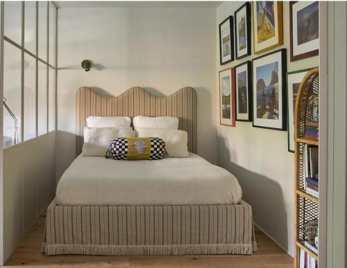 Greenpoint Apartment | Cozy Cabin in Brooklyn with Sub Access