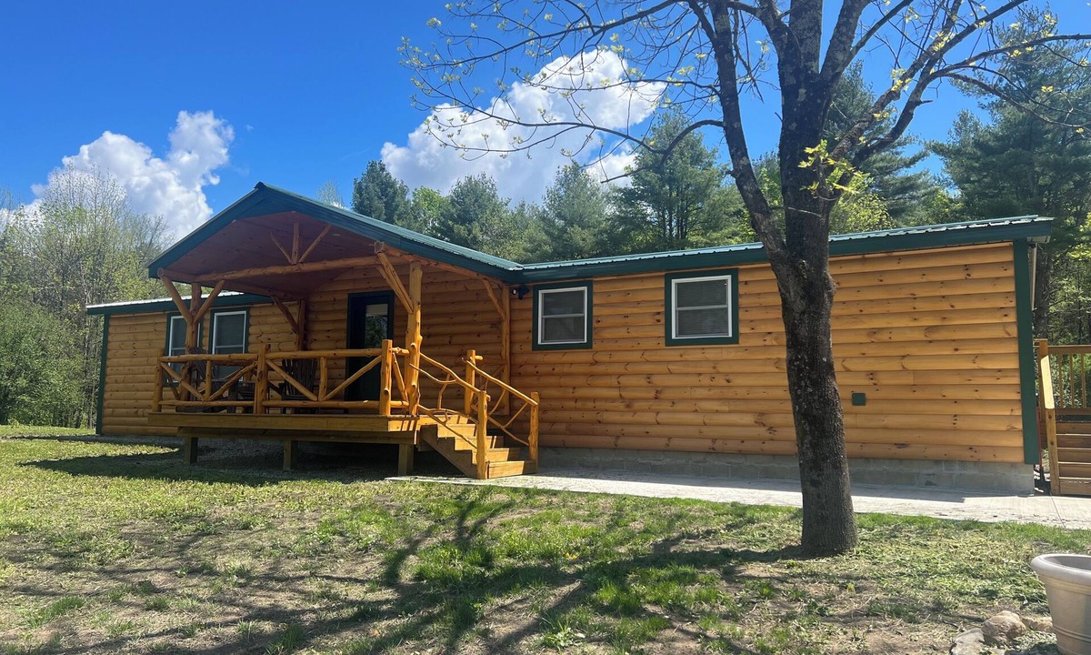 Comstock Cabin | Cozy Cabin in the Adirondacks!