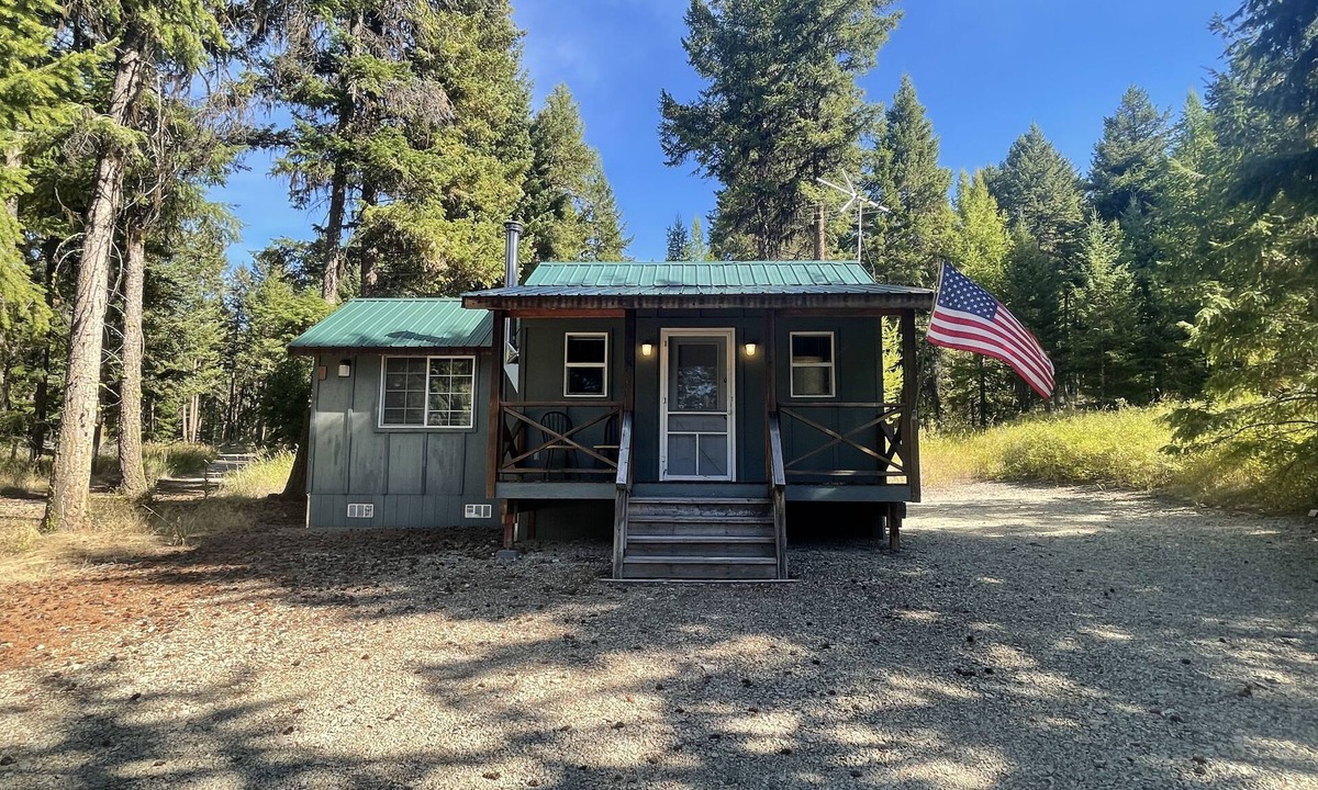 Oroville Cabin | Cozy Cabin