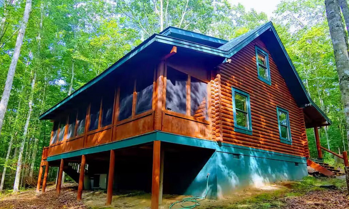 Oneida Cabin | Cozy Cabin w King Bed, 8-Stall Barn/Borders Big South Fork Natl Park