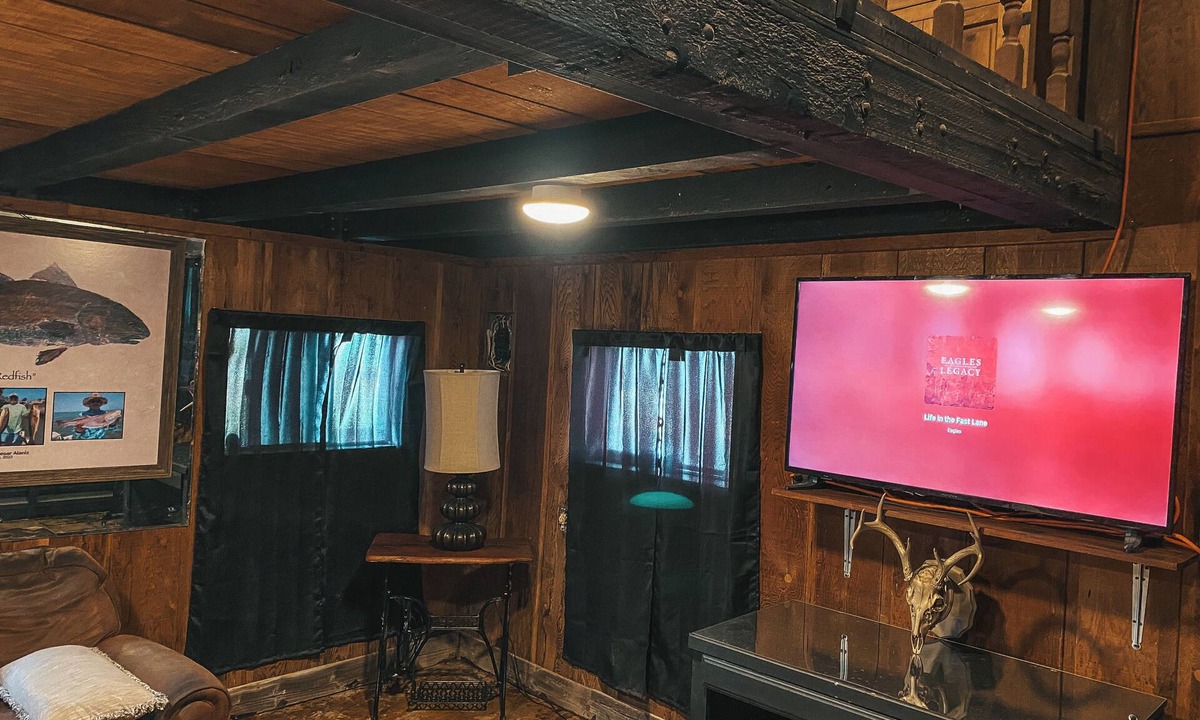 San Isidro Cabin | Cozy cabin with 1 bedroom and AC, WiFi in tranquil San Isidro