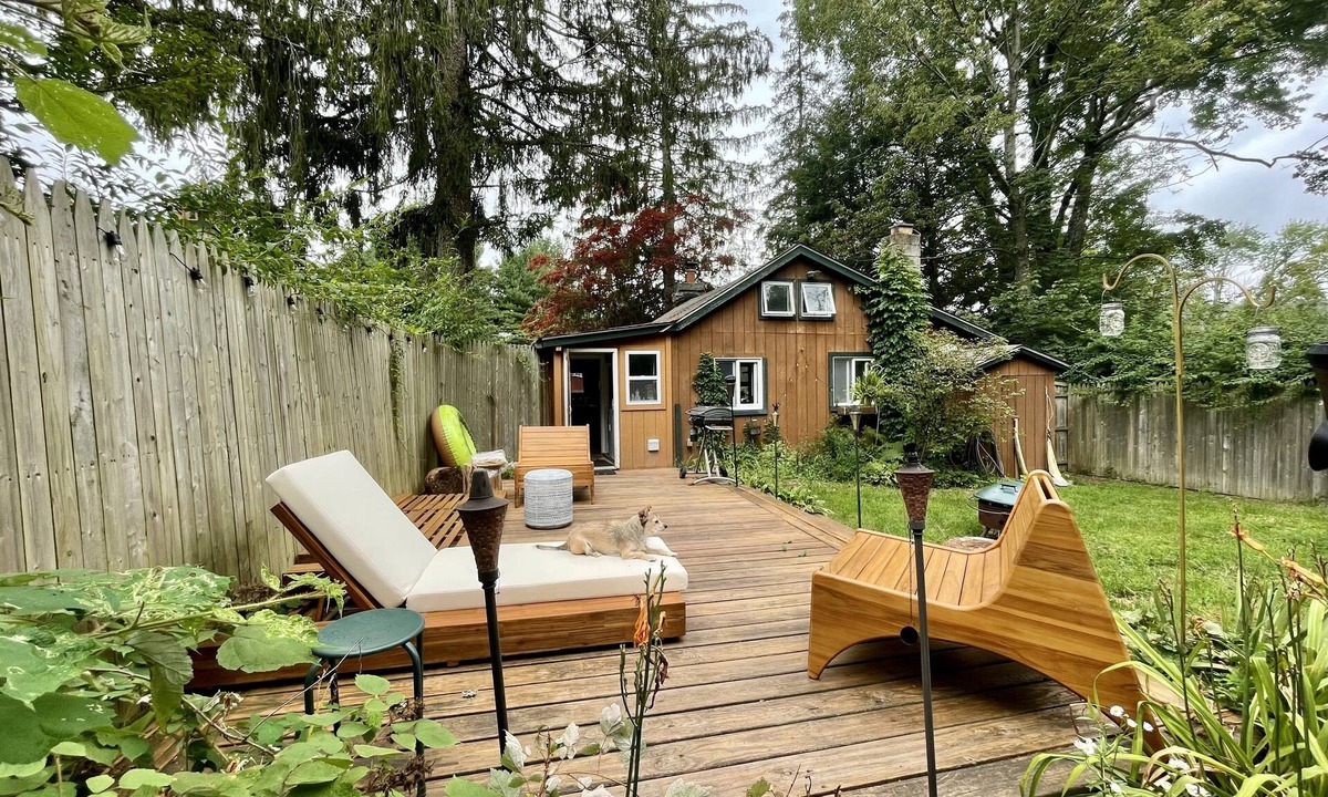 Carmel Cabin | Cozy cabin with deck and fireplace steps from White Pond Lake. Dog friendly.