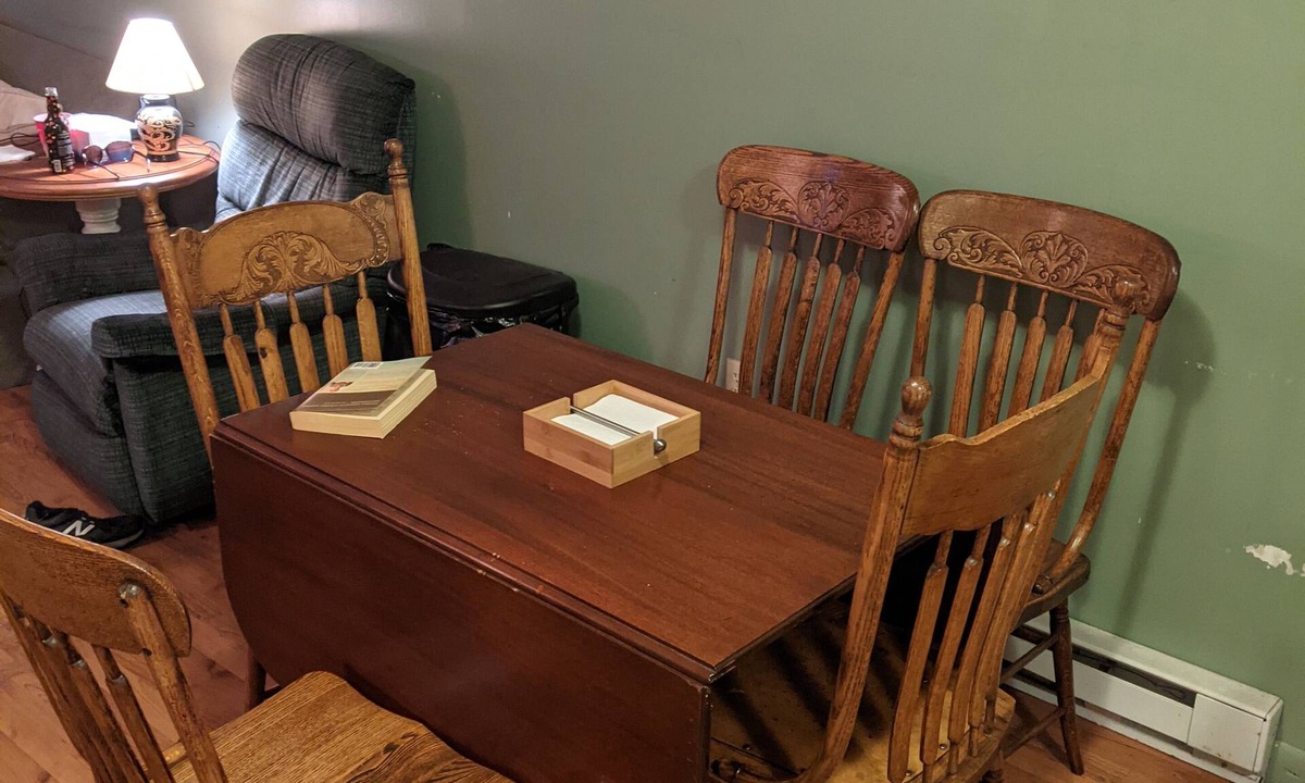 Campton Condo | Cozy Campton Condo