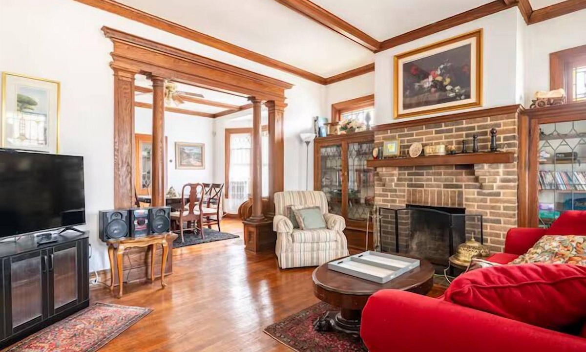 York House | Cozy Cape Cod Bungalow