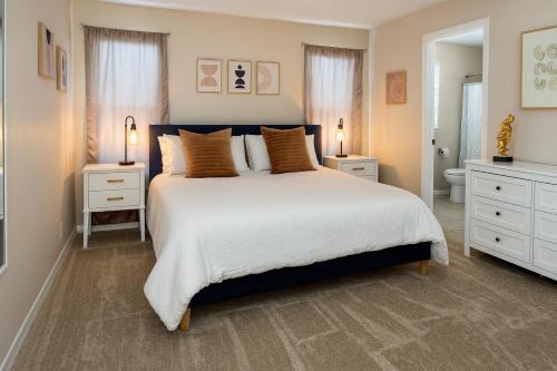 Pelican House | Cozy Cape