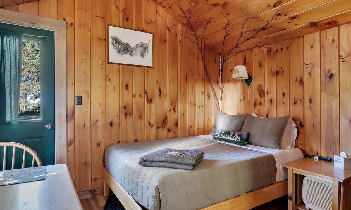 Lake Placid Cabin | Cozy Cascade Adirondack Cabin