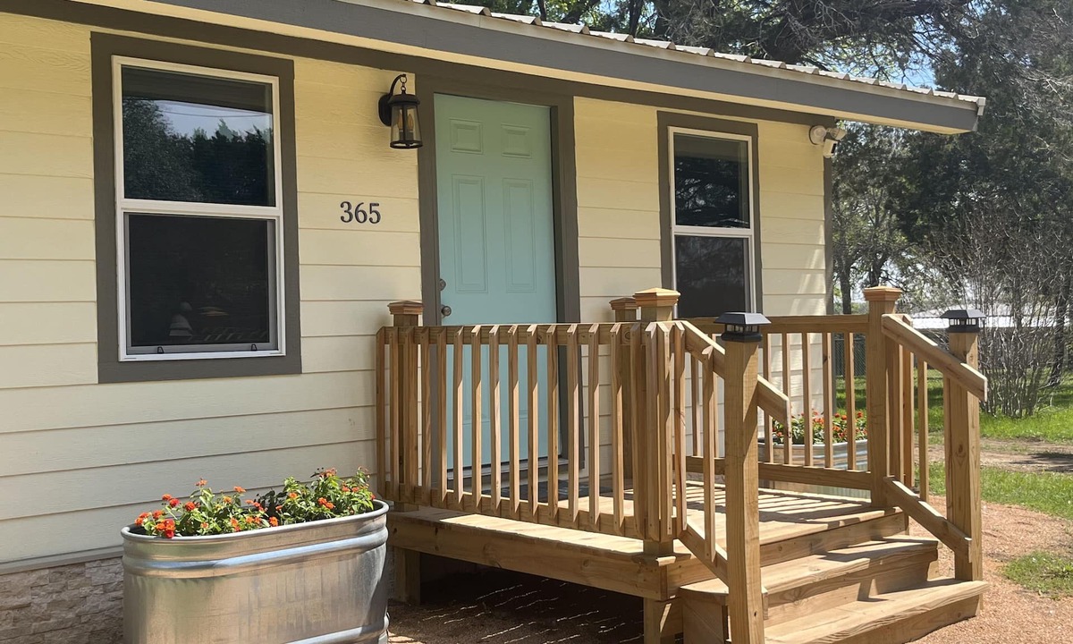 Clifton Cottage | Cozy Casita with Nearby Lake Whiney Access