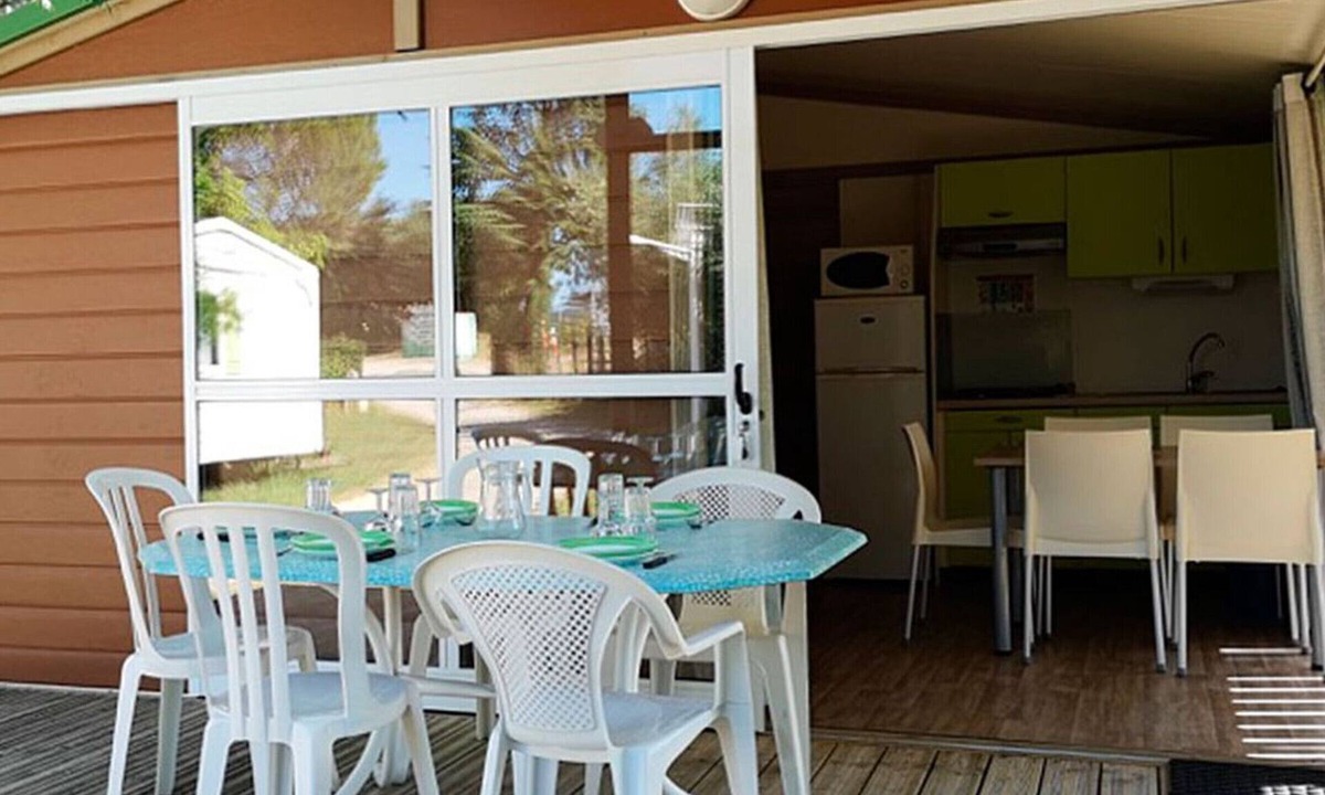 Collias Ski Chalet | Cozy chalet for 5 with terrace in Collias