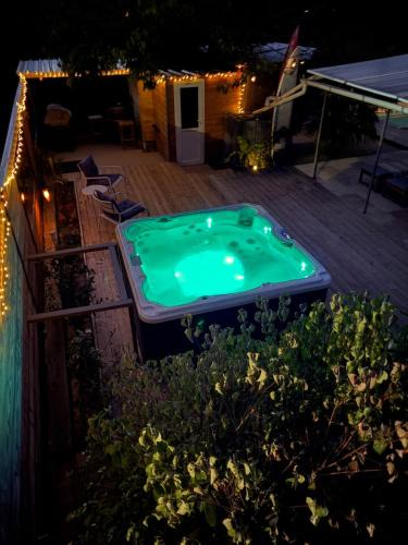 Digne-les-Bains Apartment | Cozy chalet Jacuzzi et piscine en Haute Provence