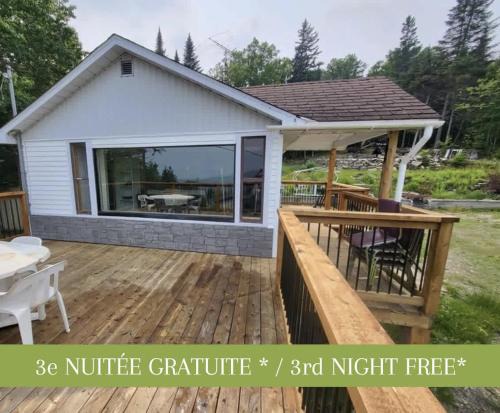 Notre-Dame-Des-Bois Ski Chalet | Cozy Chalet with Breathtaking Mountain View