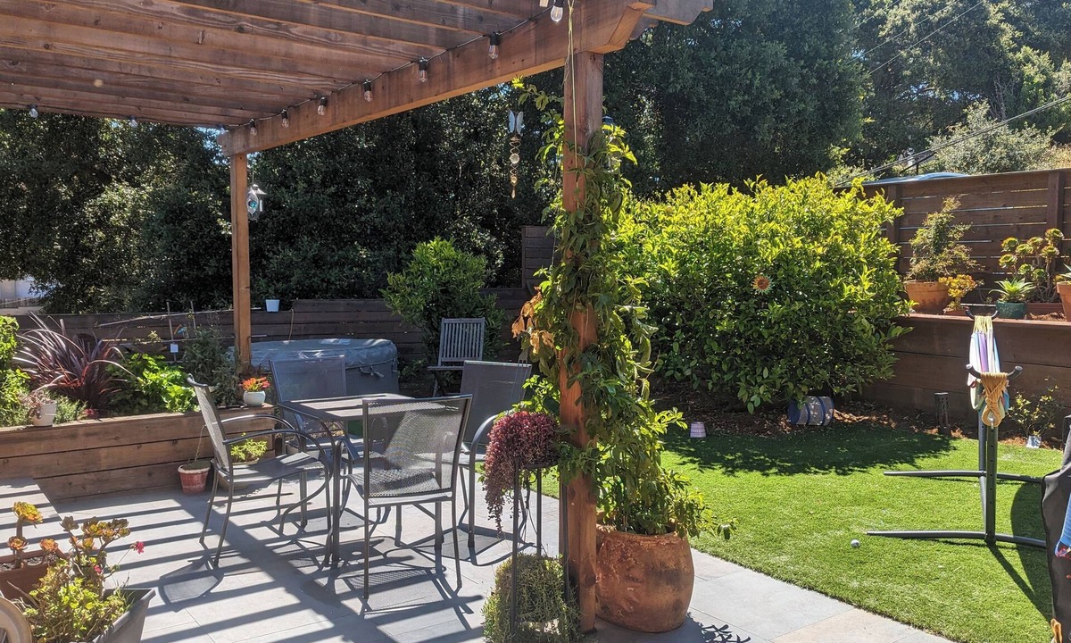 San Pablo Apartment | Cozy & charming space with beautiful views, yard and a jacuzzi.