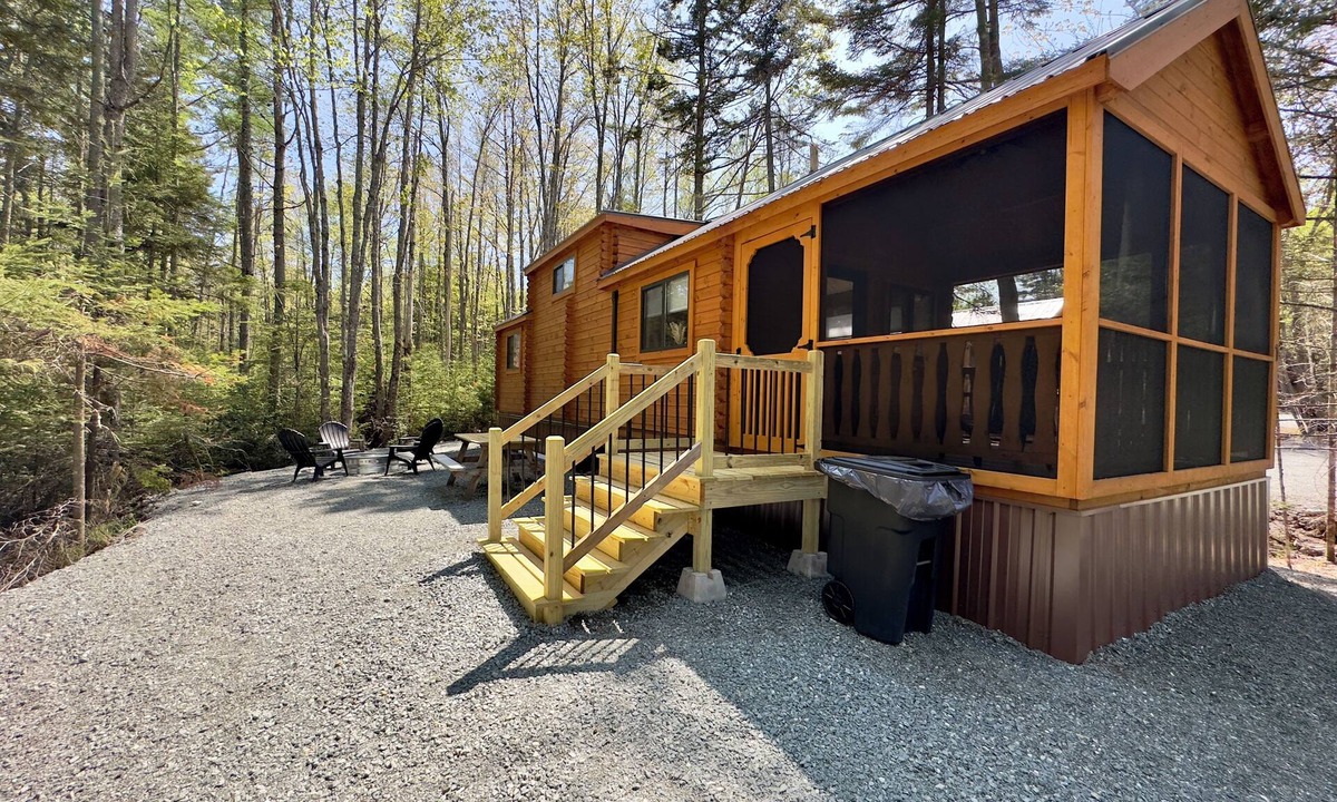 Steuben Cabin | Cozy Coastal Cabin #1