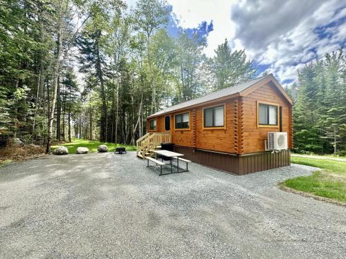 Steuben House | Cozy Coastal Cabin 5