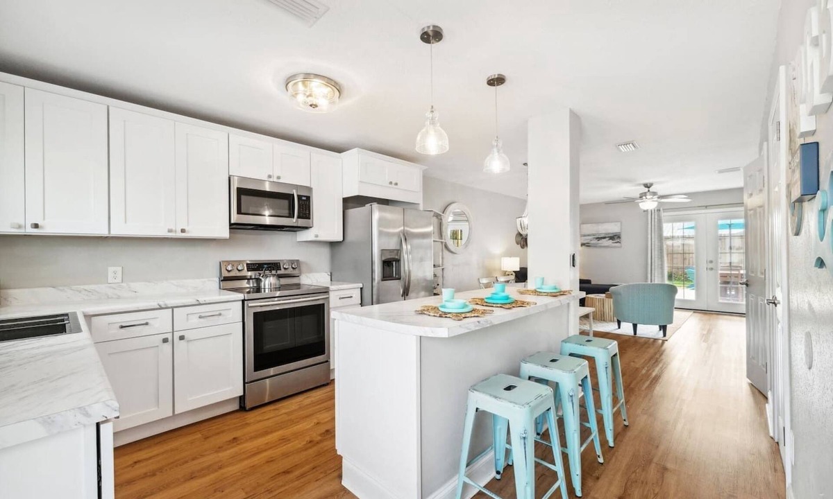 Biltmore Beach House | Cozy Coastal Retreat