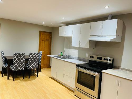 Windsor House | Cozy Comfort Lower Level Unit