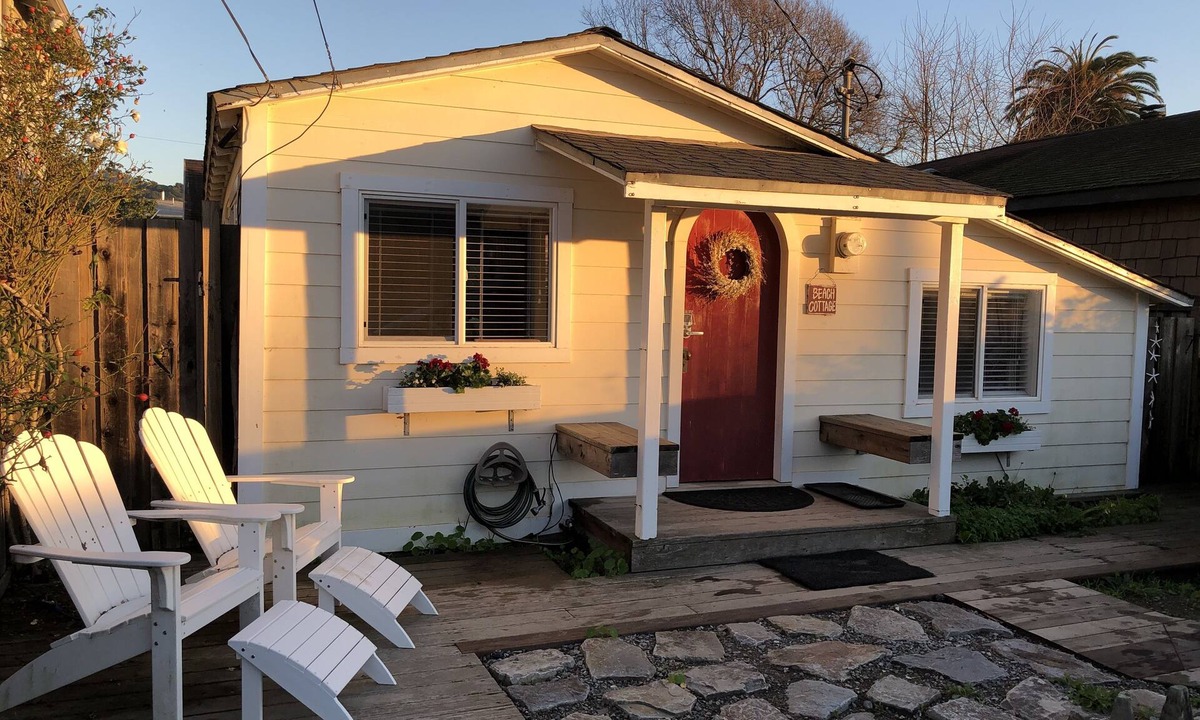 Stinson Beach House | Cozy, Comfortable Beach Home, Steps from the Beach!