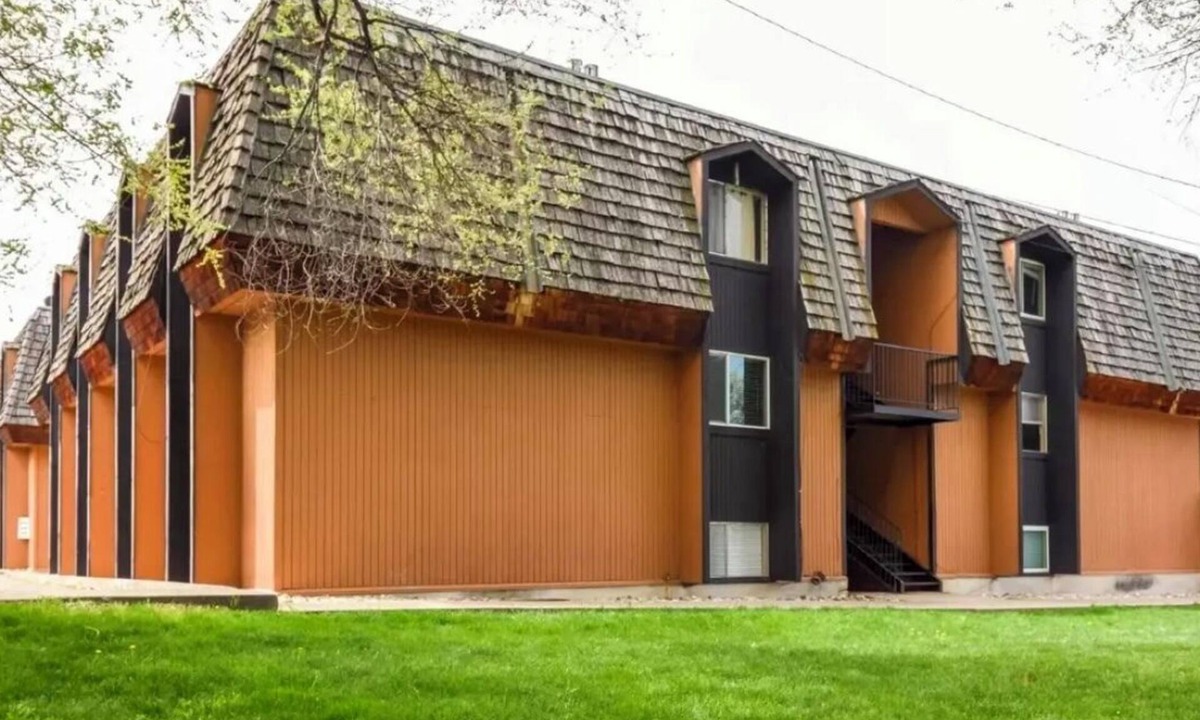 Logan Condo | Cozy Condo on 400 N