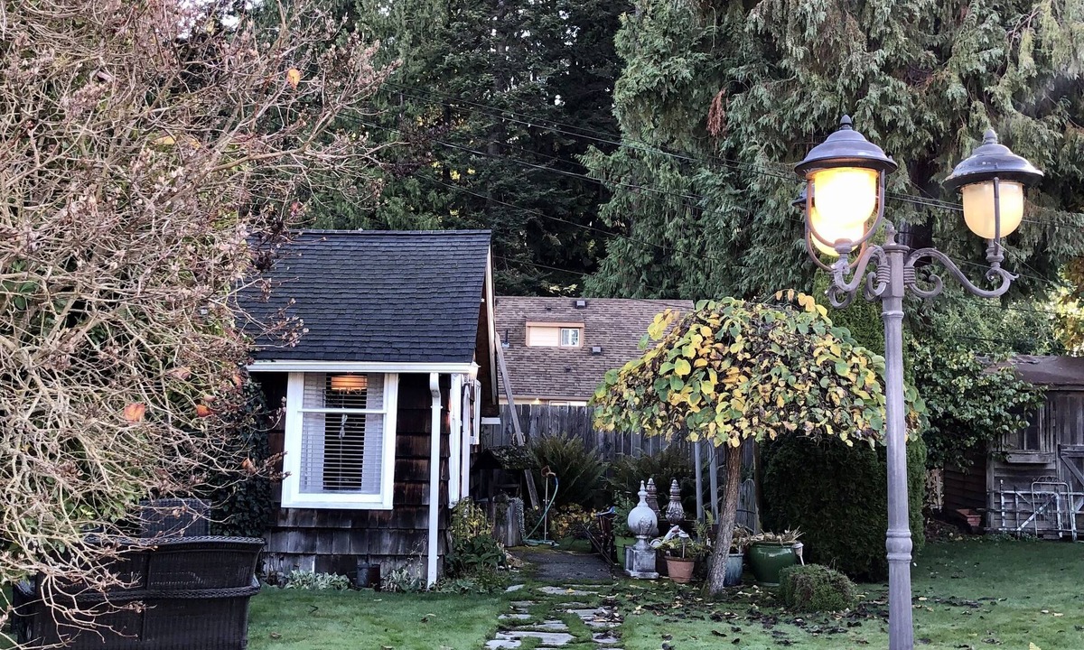 Port Angeles Cottage | Cozy Cottage - 30 day minimum