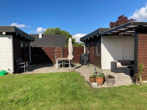 Skastrup Strand House | Cozy Cottage Close To The Beach