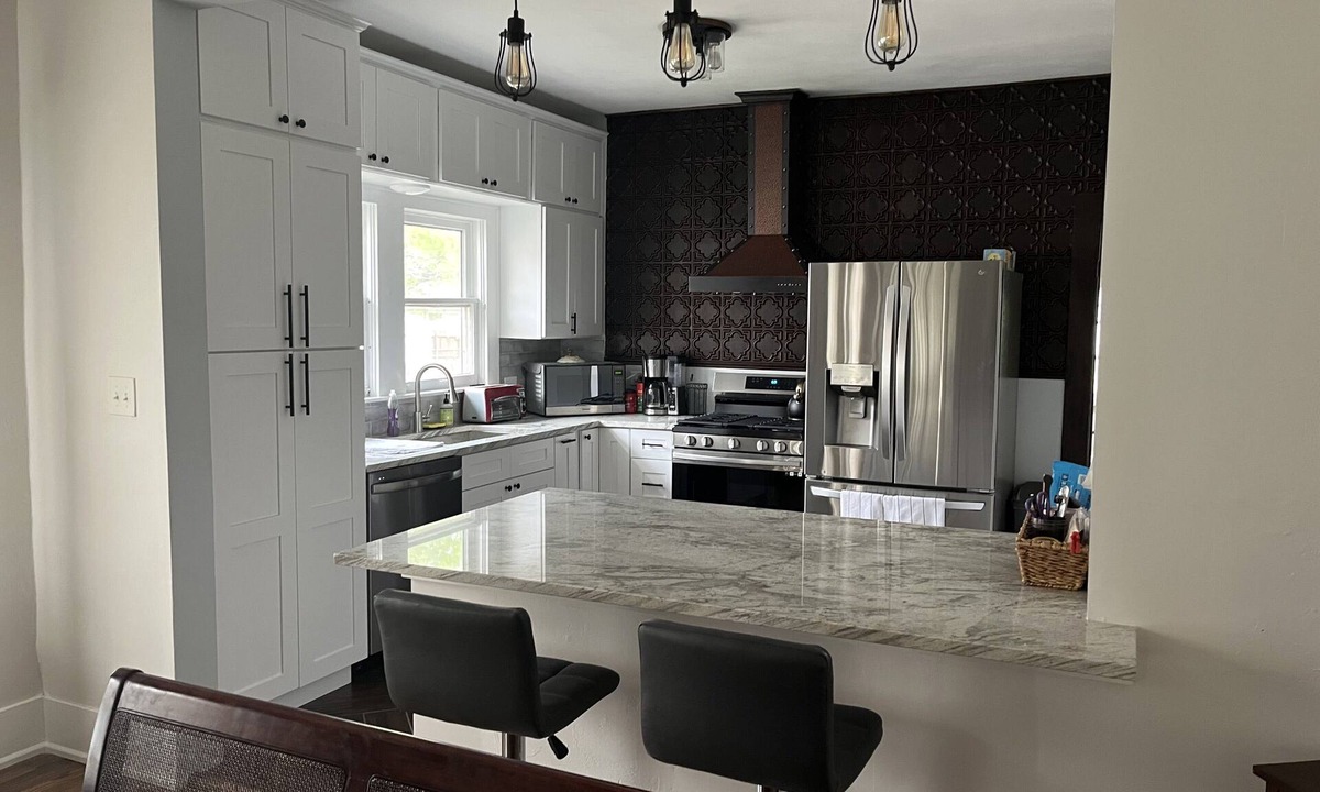 Ryan Place House | Cozy Cottage Feel in South Fort Worth!