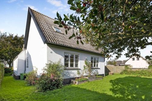 Rutsker House | Cozy Cottage On North Bornholm